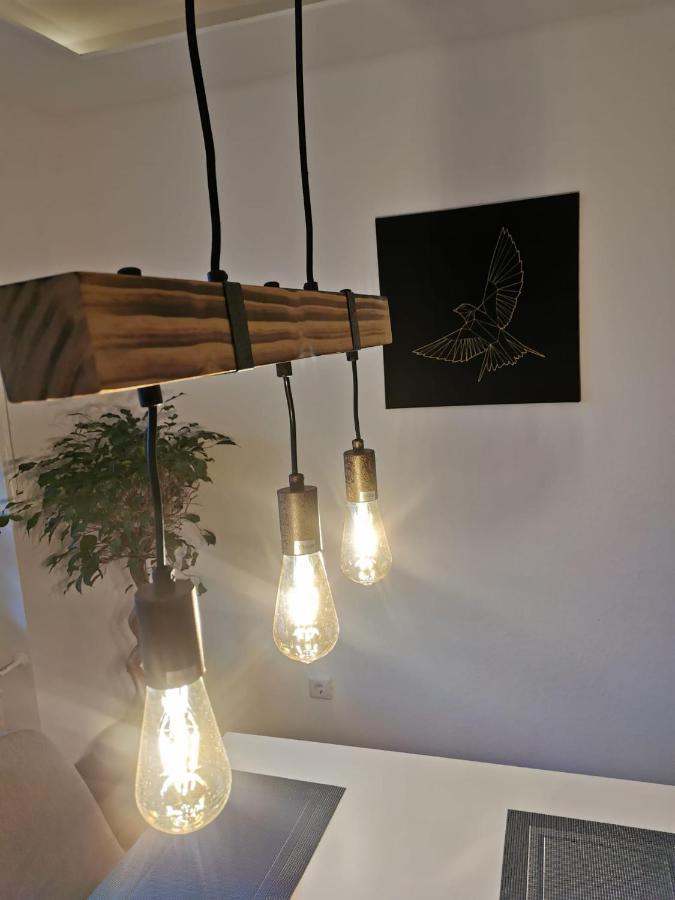 Frisch Sanierte Ferienwohnung 2 Min Vom Suedstrand - Balkon - Pay Tv ヴィルヘルムスハーフェン エクステリア 写真