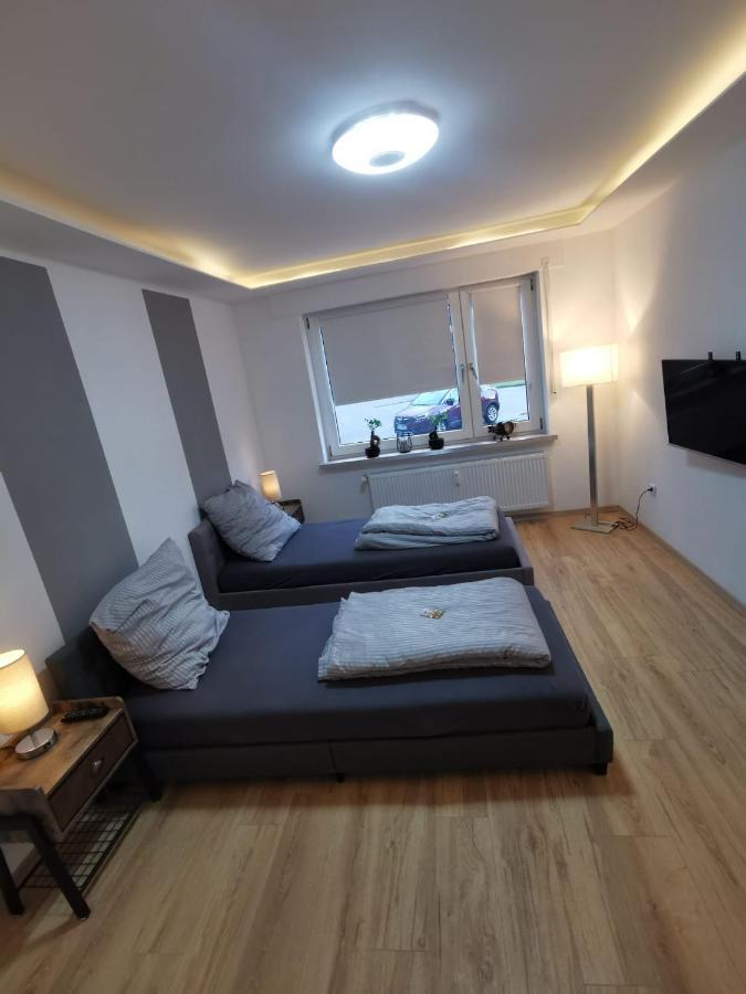 Frisch Sanierte Ferienwohnung 2 Min Vom Suedstrand - Balkon - Pay Tv ヴィルヘルムスハーフェン エクステリア 写真